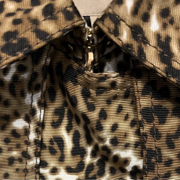 Banana Republic Leopard Double Breasted
Peplum Jacket Size M GreatCondition - Picture 10 of 13